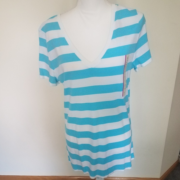 Merona Tops - Merona V neck striped 100% cotton T shirt  top